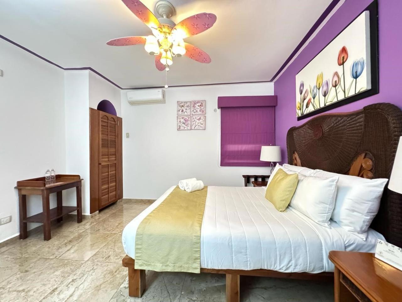 Hotel Casa Mallorca Cancun Ngoại thất bức ảnh