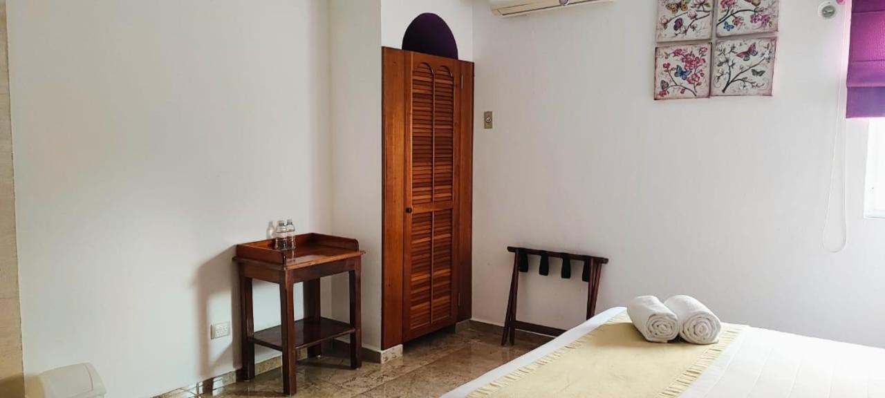 Hotel Casa Mallorca Cancun Ngoại thất bức ảnh